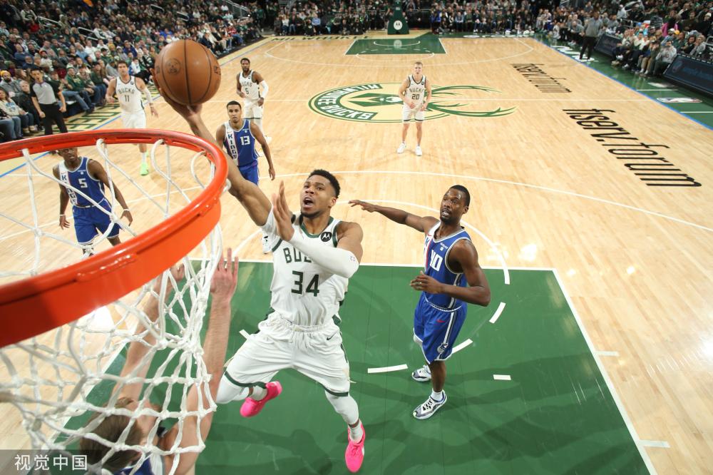 他用近三十 他用近三十