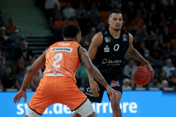 但也有声音 但也有声音